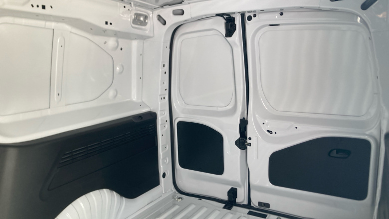 Vauxhall Combo Cargo Combo Xl Diesel 1.5 Turbo D 100ps Prime Plus H1 Van